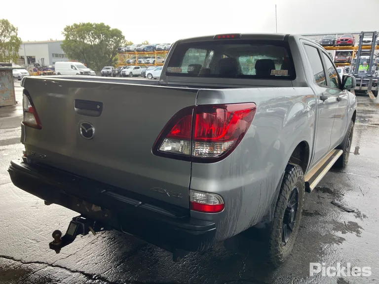 2017 Mazda BT-50 Used VIN MM0UR0YG100679357 – photo 28