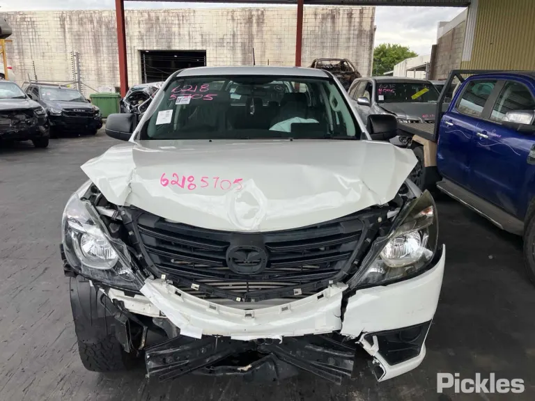 2019 Mazda BT-50 Damaged VIN MM0UR0YG100999677 – photo 14