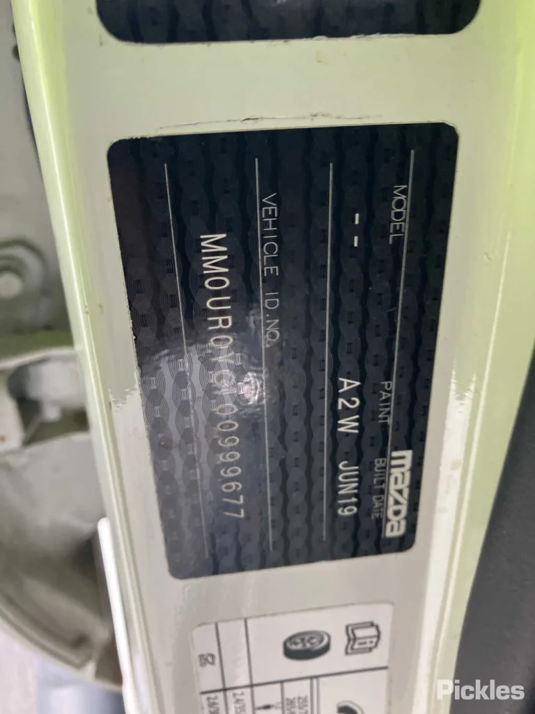 2019 Mazda BT-50 Damaged VIN MM0UR0YG100999677 – photo 21