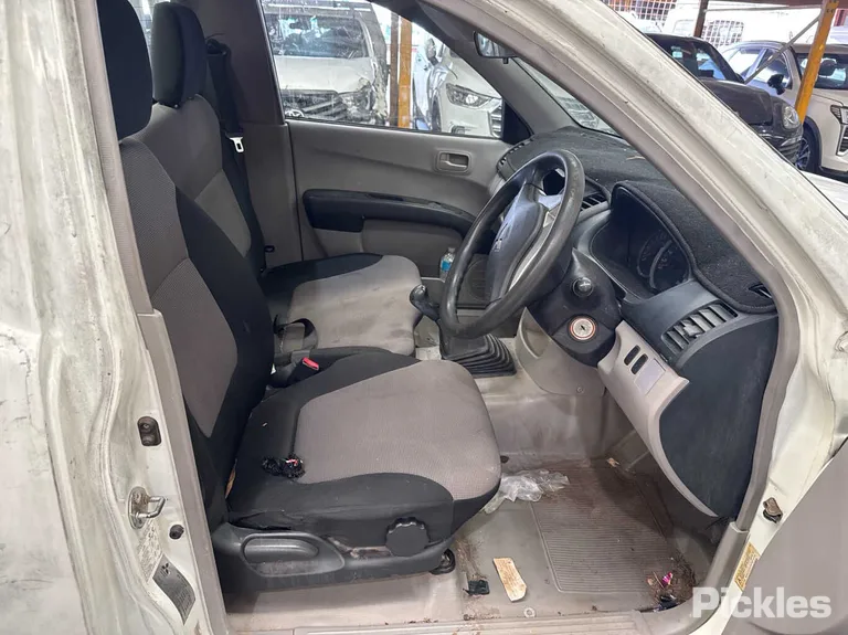 2013 Mitsubishi Triton Used VIN MMAENKA50DD012363 – photo 18