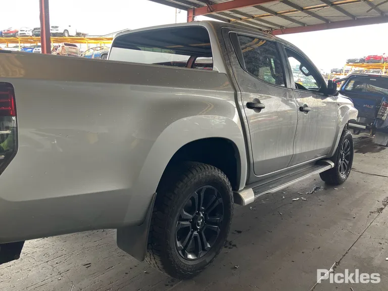 2021 Mitsubishi Triton Used VIN MMAJLKL10NH010723 – photo 14