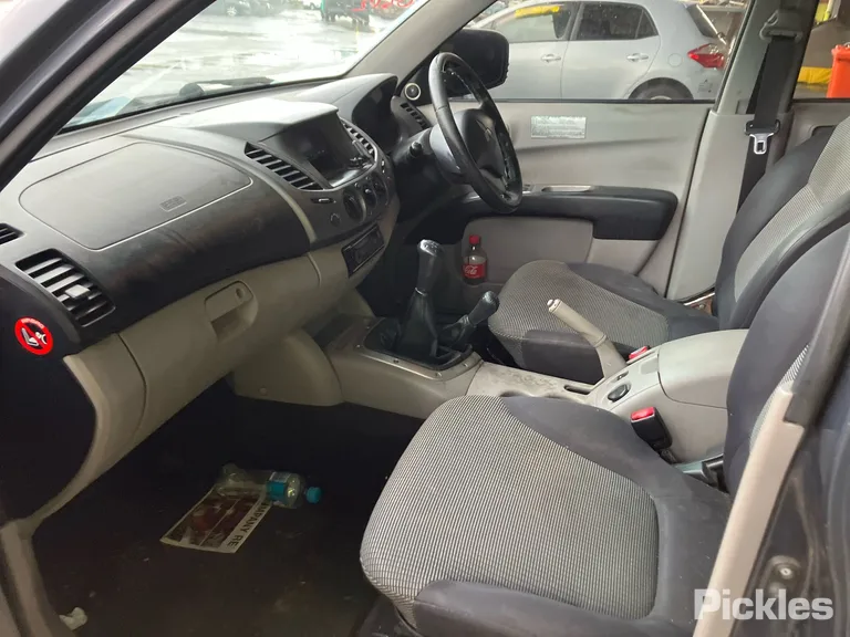 2009 Mitsubishi Triton Used VIN MMAJNKB909D012778 – photo 27