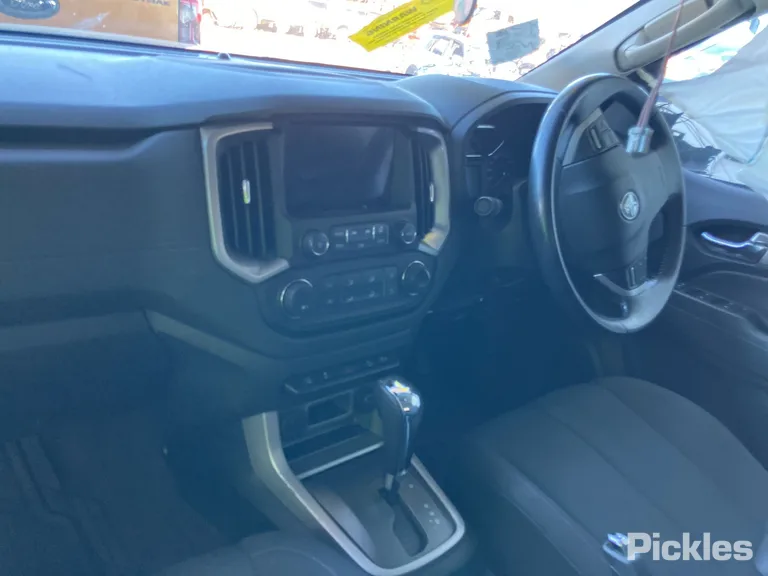 2018 Holden Colorado Used VIN MMU148MK0JH643700 – photo 13