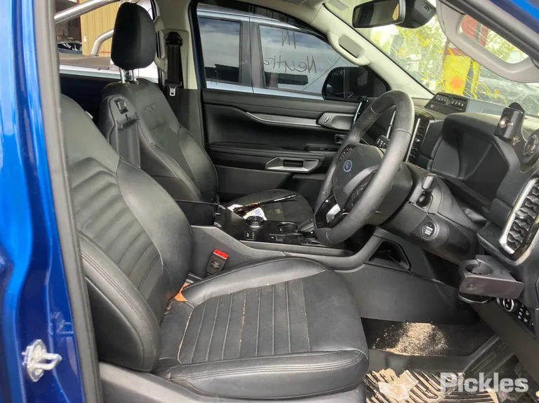 2024 Ford Everest Used VIN MNARXXMAWRRD47370 – photo 22