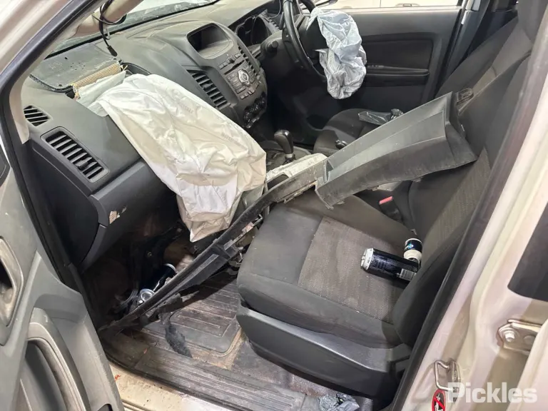 2012 Ford Ranger Damaged VIN MNAUMFF80CW114987 – photo 24