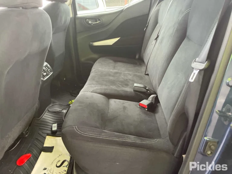 2016 Nissan Navara Damaged VIN MNTCB4D23A0021712 – photo 20