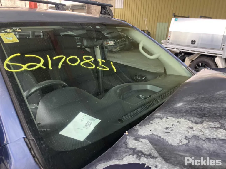 2016 Nissan Navara Damaged VIN MNTCB4D23A0021712 – photo 24