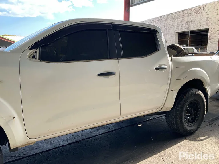 2019 Nissan Navara VIN MNTCB4D23A0051686