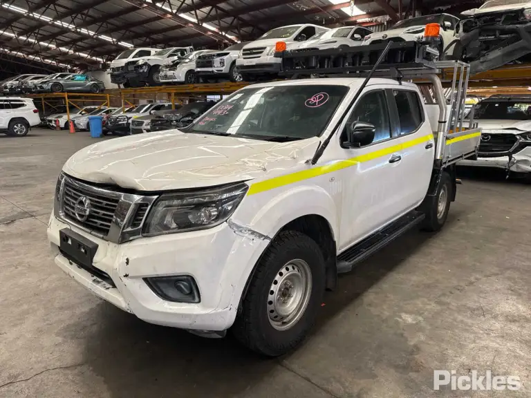 2019 Nissan Navara Damaged VIN MNTCB4D23A0059113 – exterior detail