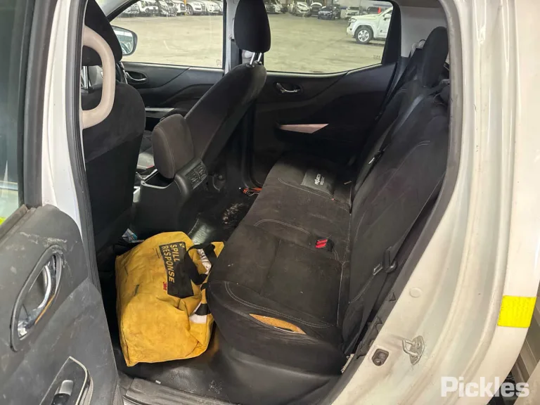 2019 Nissan Navara Damaged VIN MNTCB4D23A0059113 – photo 15