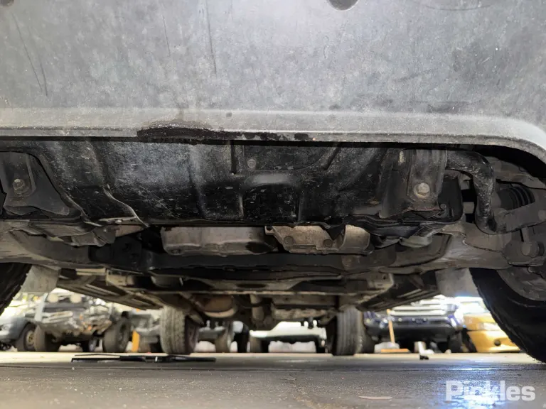 2019 Nissan Navara Damaged VIN MNTCB4D23A0059113 – photo 23