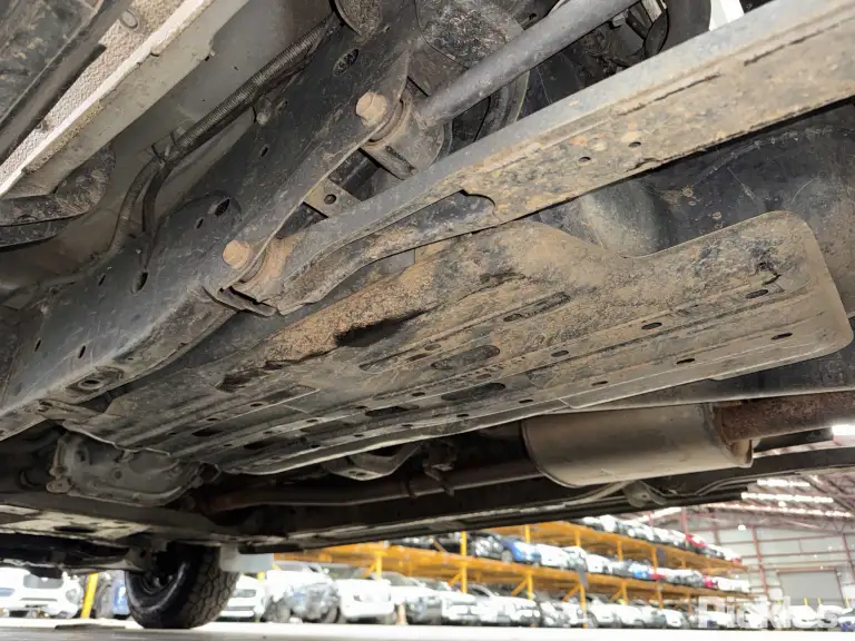 2019 Nissan Navara Damaged VIN MNTCB4D23A0059113 – photo 25