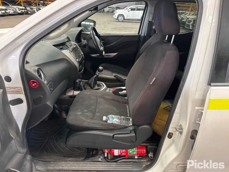 2019 Nissan Navara Damaged VIN MNTCB4D23A0059113 – photo 27