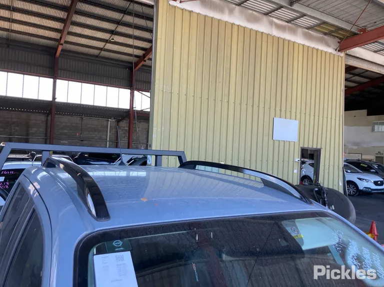 2021 Nissan Navara Used VIN MNTCBND23A0006512 – exterior detail