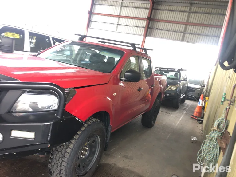 2021 Nissan Navara Used VIN MNTCBND23A0008361 – rear exterior