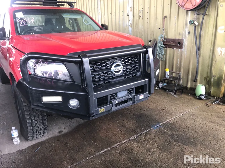 2021 Nissan Navara Used VIN MNTCBND23A0008361 – engine bay