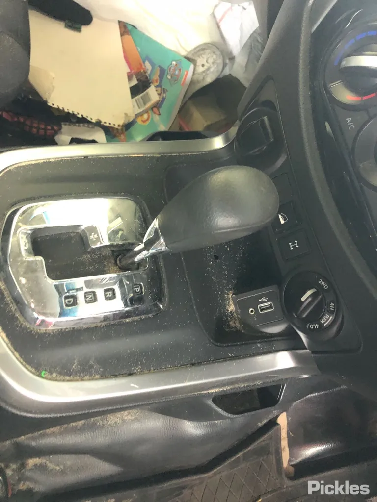 2021 Nissan Navara Used VIN MNTCBND23A0008361 – exterior detail