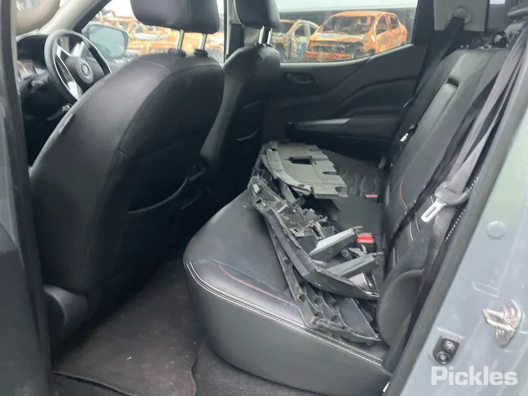 2023 Nissan Navara Used VIN MNTCBND23A0025199 – photo 36