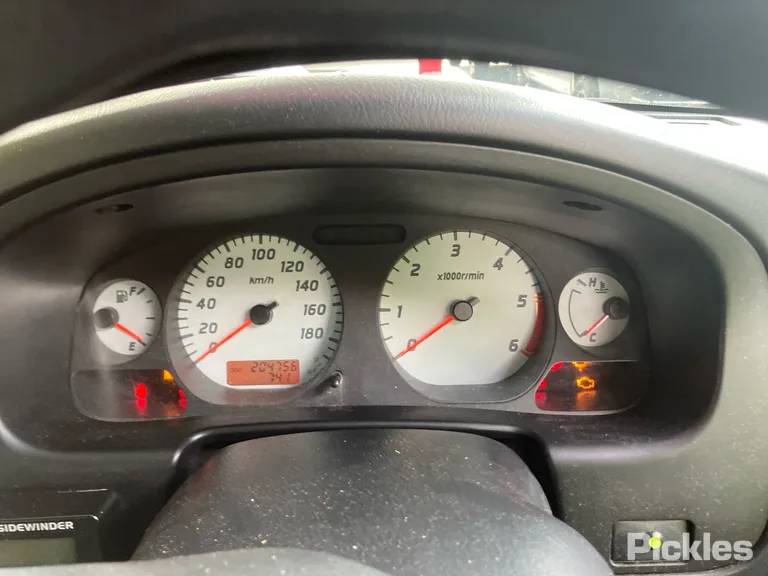2013 Nissan Navara Used VIN MNTCPUD22A0017501 – side profile