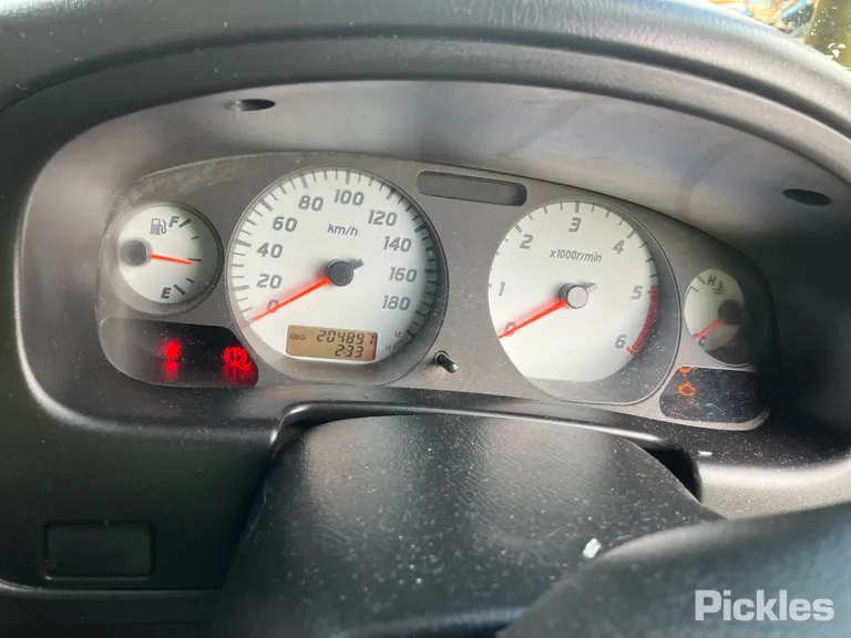 2014 Nissan Navara Used VIN MNTCPUD22A0023470 – exterior detail