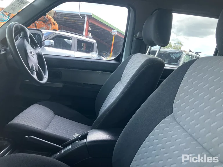 2014 Nissan Navara Used VIN MNTCPUD22A0023470 – photo 13
