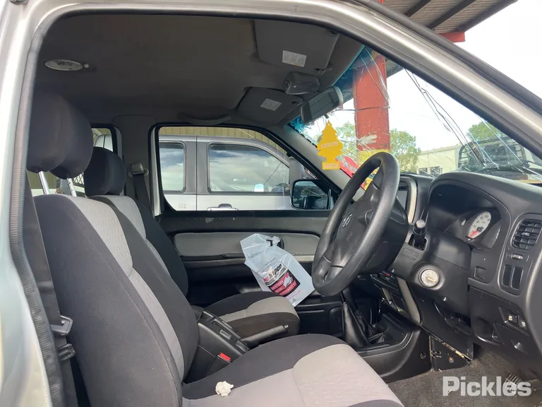 2014 Nissan Navara Used VIN MNTCPUD22A0023470 – photo 17