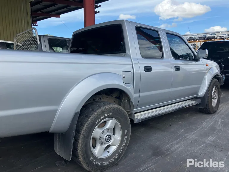2014 Nissan Navara Used VIN MNTCPUD22A0023470 – photo 19