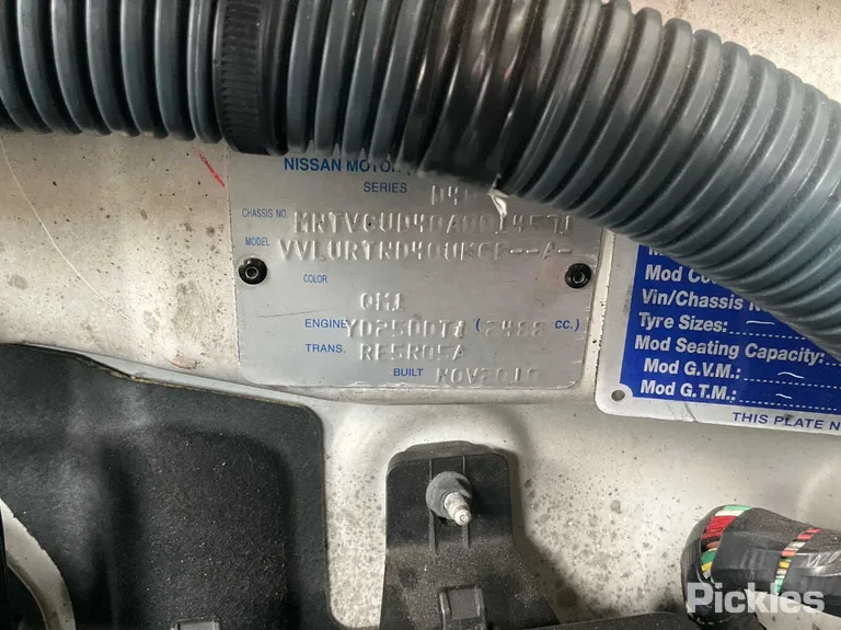 2010 Nissan Navara VIN MNTVCUD40A0014571