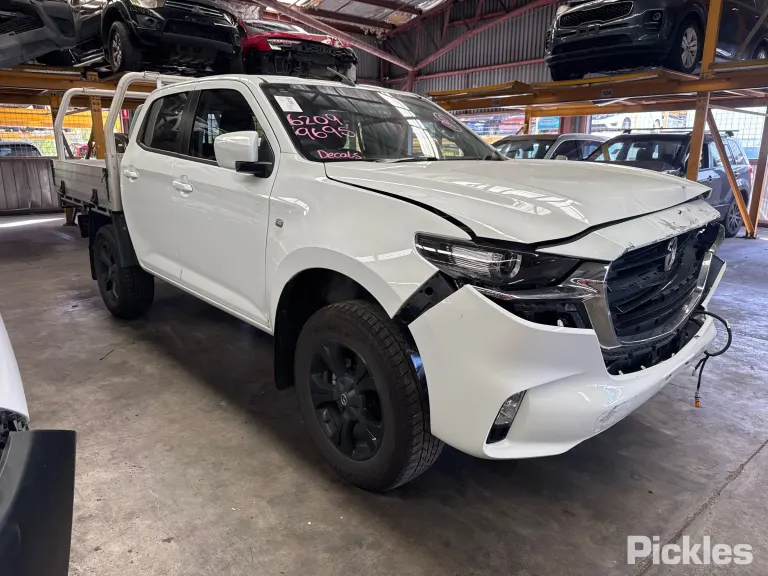 2024 Mazda BT-50 Damaged VIN MP2TFS40JRT403798 – photo 18