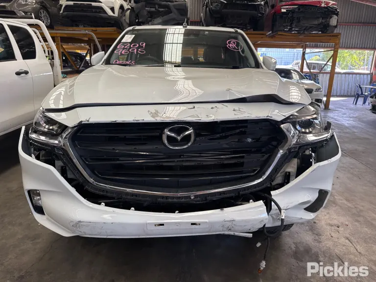 2024 Mazda BT-50 Damaged VIN MP2TFS40JRT403798 – photo 25