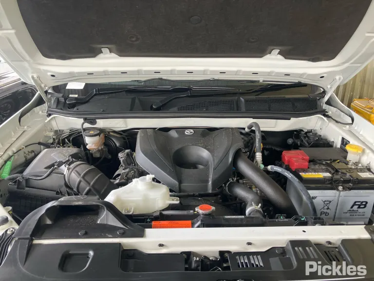 2024 Mazda BT-50 Damaged VIN MP2TFS40JRT406124 – undercarriage