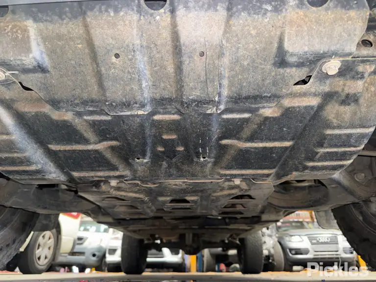 2021 Isuzu D-MAX Damaged VIN MPATFR40JMT007631 – photo 16 2021 Isuzu D-MAX Damaged VIN MPATFR40JMT007631 – photo 16