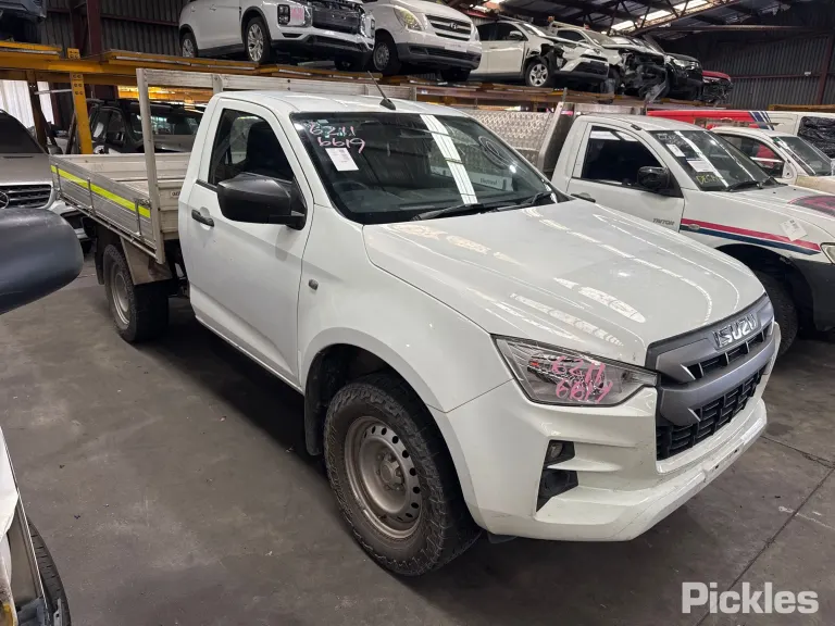 2021 Isuzu D-MAX Damaged VIN MPATFR40JMT007631 – photo 17 2021 Isuzu D-MAX Damaged VIN MPATFR40JMT007631 – photo 17