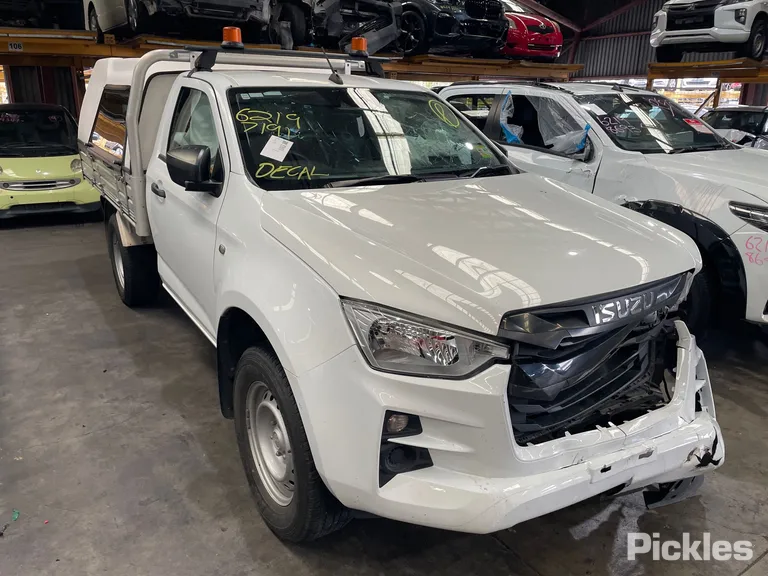 2023 Isuzu D-MAX Used VIN MPATFR40JPT002946 – photo 19