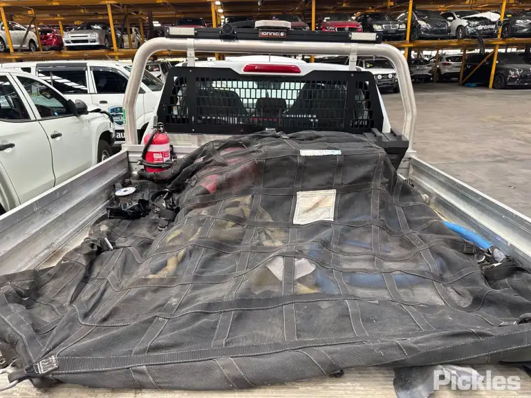 2022 Isuzu D-MAX Damaged VIN MPATFS40JPG002452 – photo 13