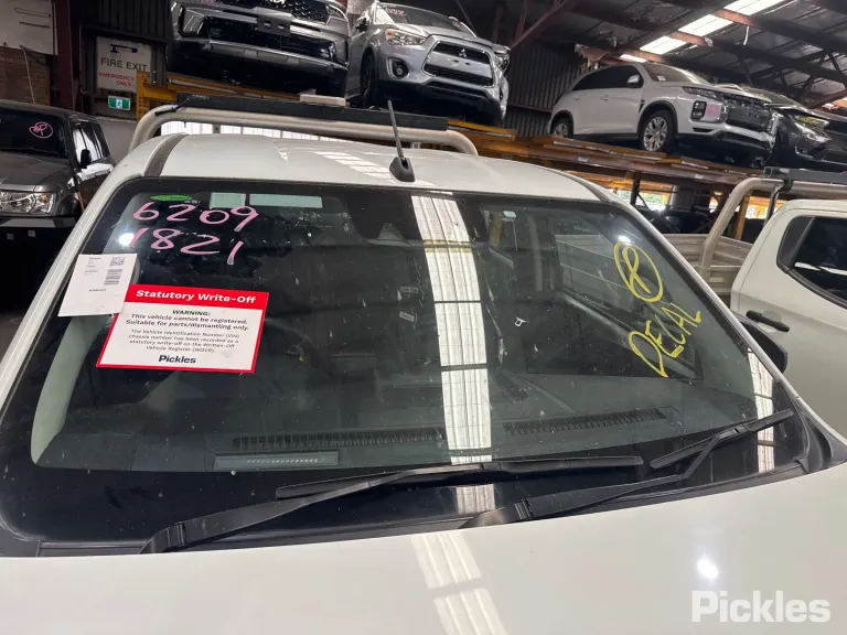 2022 Isuzu D-MAX Damaged VIN MPATFS40JPG002452 – photo 28