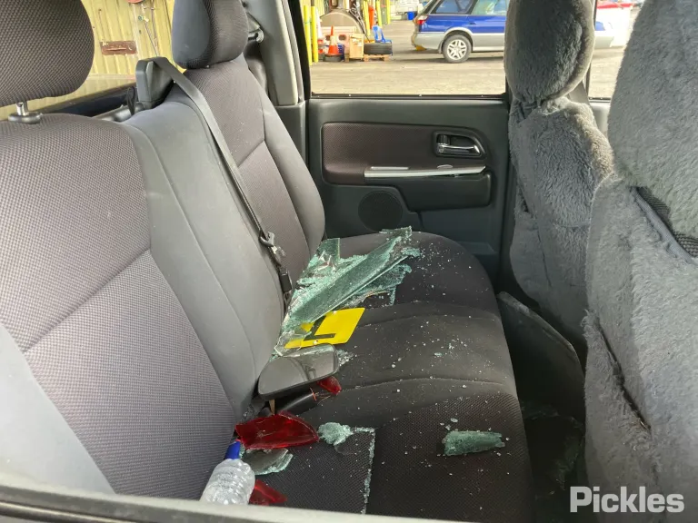 2009 Isuzu D-MAX Damaged VIN MPATFS85H9T102181 – photo 11