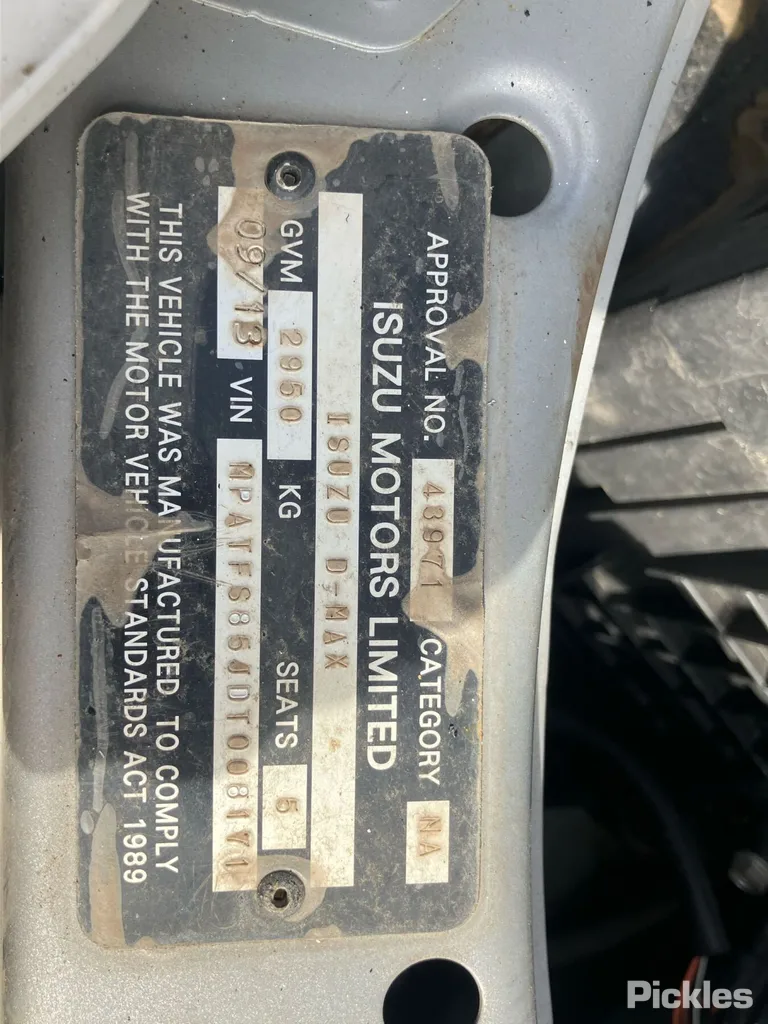2013 Isuzu D-MAX Used VIN MPATFS85JDT008171 – photo 22