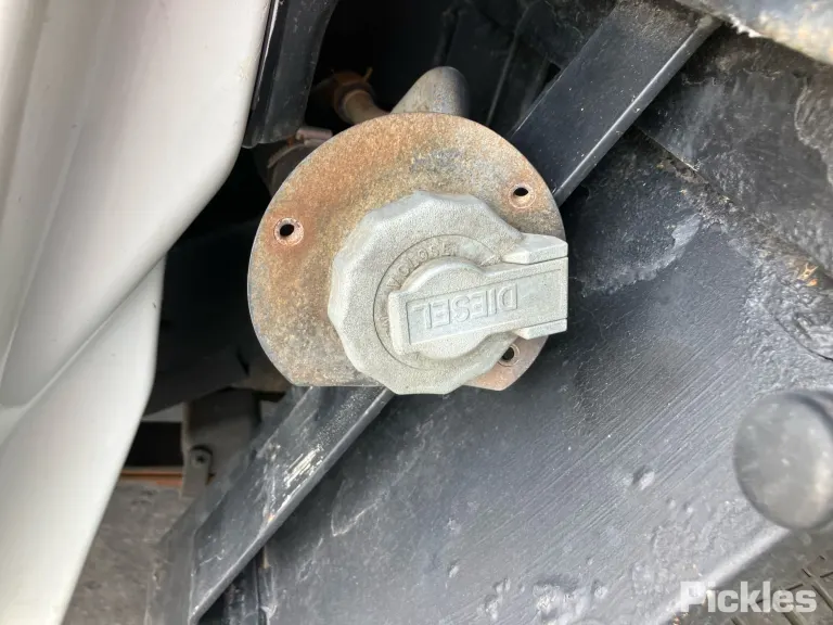 2019 Isuzu D-MAX Damaged VIN MPATFS85JKT010027 – photo 16 2019 Isuzu D-MAX Damaged VIN MPATFS85JKT010027 – photo 16