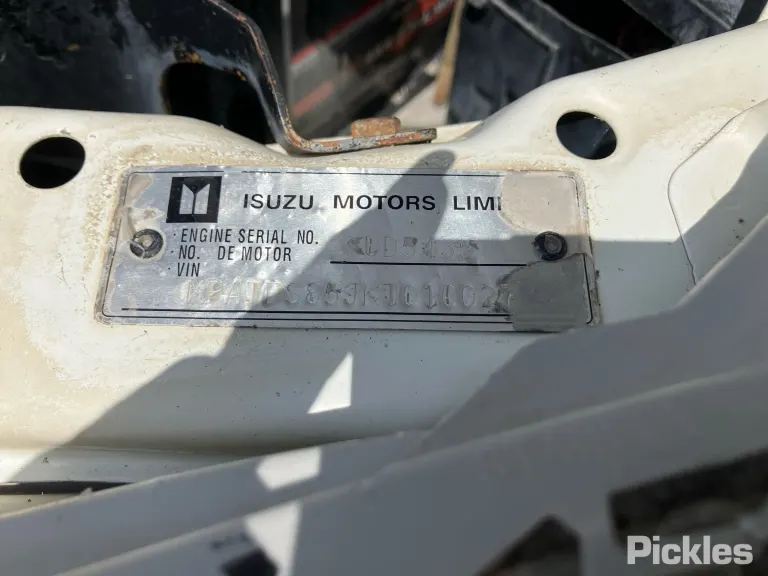 2019 Isuzu D-MAX Damaged VIN MPATFS85JKT010027 – photo 18 2019 Isuzu D-MAX Damaged VIN MPATFS85JKT010027 – photo 18