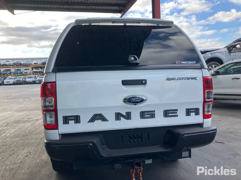 2019 Ford Ranger Used VIN MPBUMFF50KX206419 – trunk area