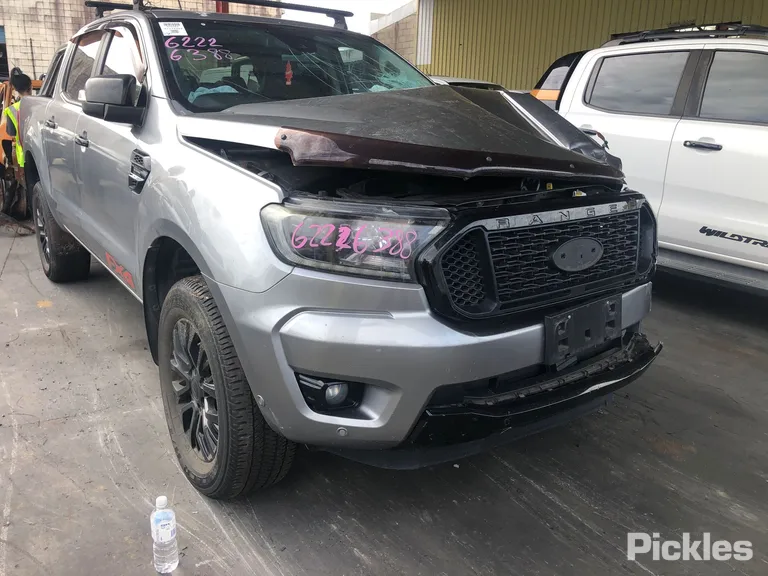 2020 Ford Ranger Used VIN MPBUMFF60KX264988 – trunk area