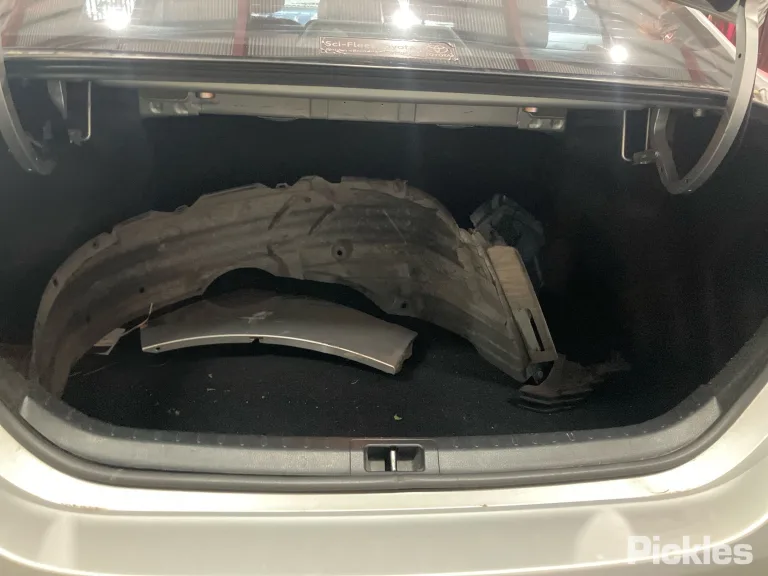 2018 Toyota Corolla Damaged VIN MR053REH205312026 – rear exterior