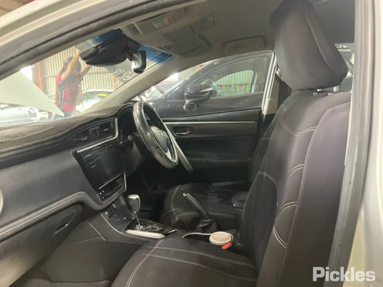 2018 Toyota Corolla Damaged VIN MR053REH205312026 – undercarriage