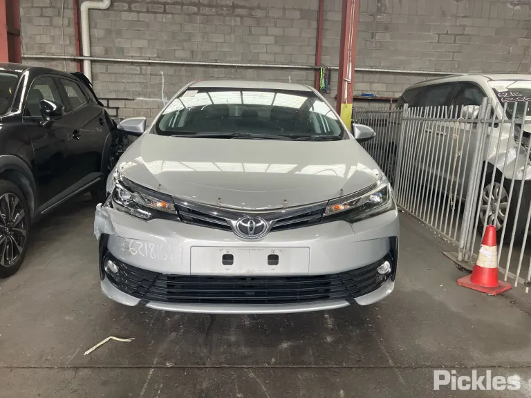2018 Toyota Corolla Damaged VIN MR053REH205312026 – photo 15