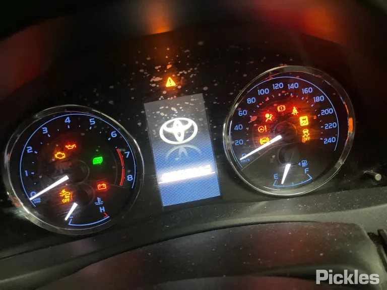 2018 Toyota Corolla Damaged VIN MR053REH205312026 – photo 21