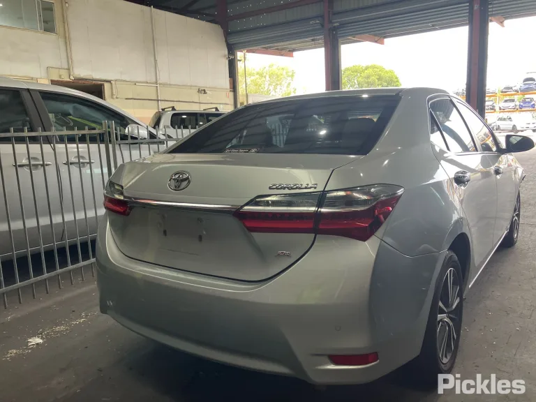 2018 Toyota Corolla Damaged VIN MR053REH205312026 – photo 27