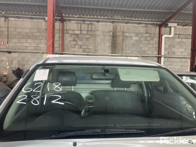 2015 Toyota Hilux Damaged VIN MR0CX12G800134331 – interior seats