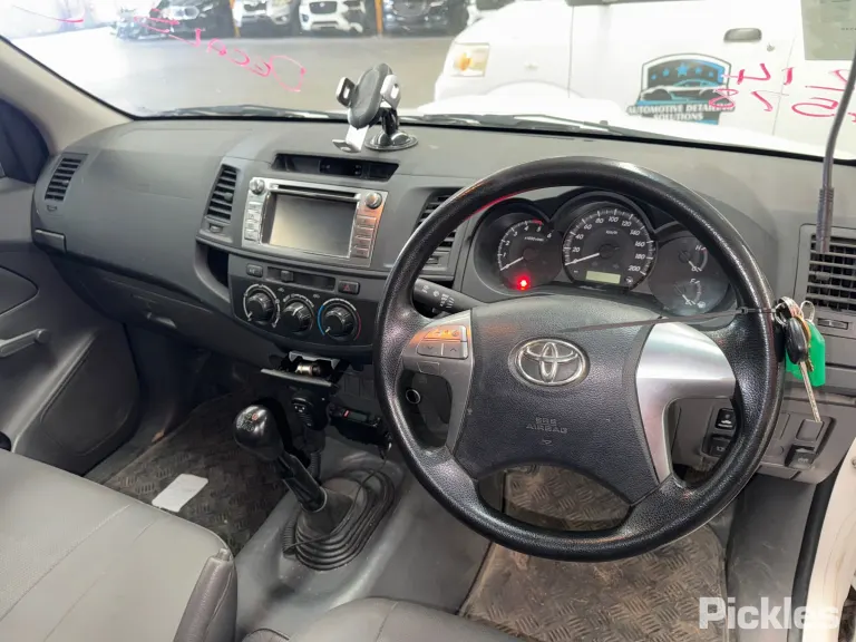 2015 Toyota Hilux Damaged VIN MR0CZ12G900039268 – photo 20