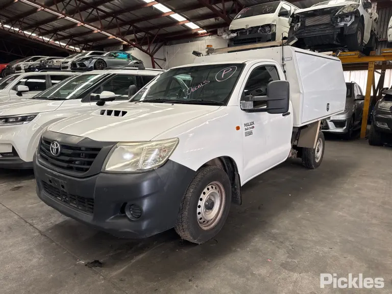 2015 Toyota Hilux Damaged VIN MR0CZ12G900039268 – photo 31